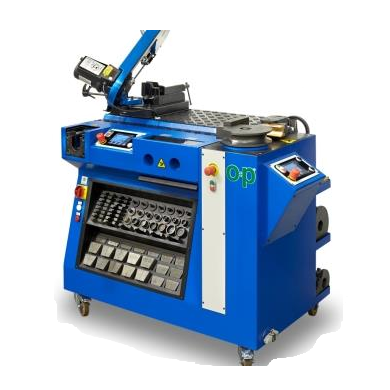 Многофункциональный центр MAXI